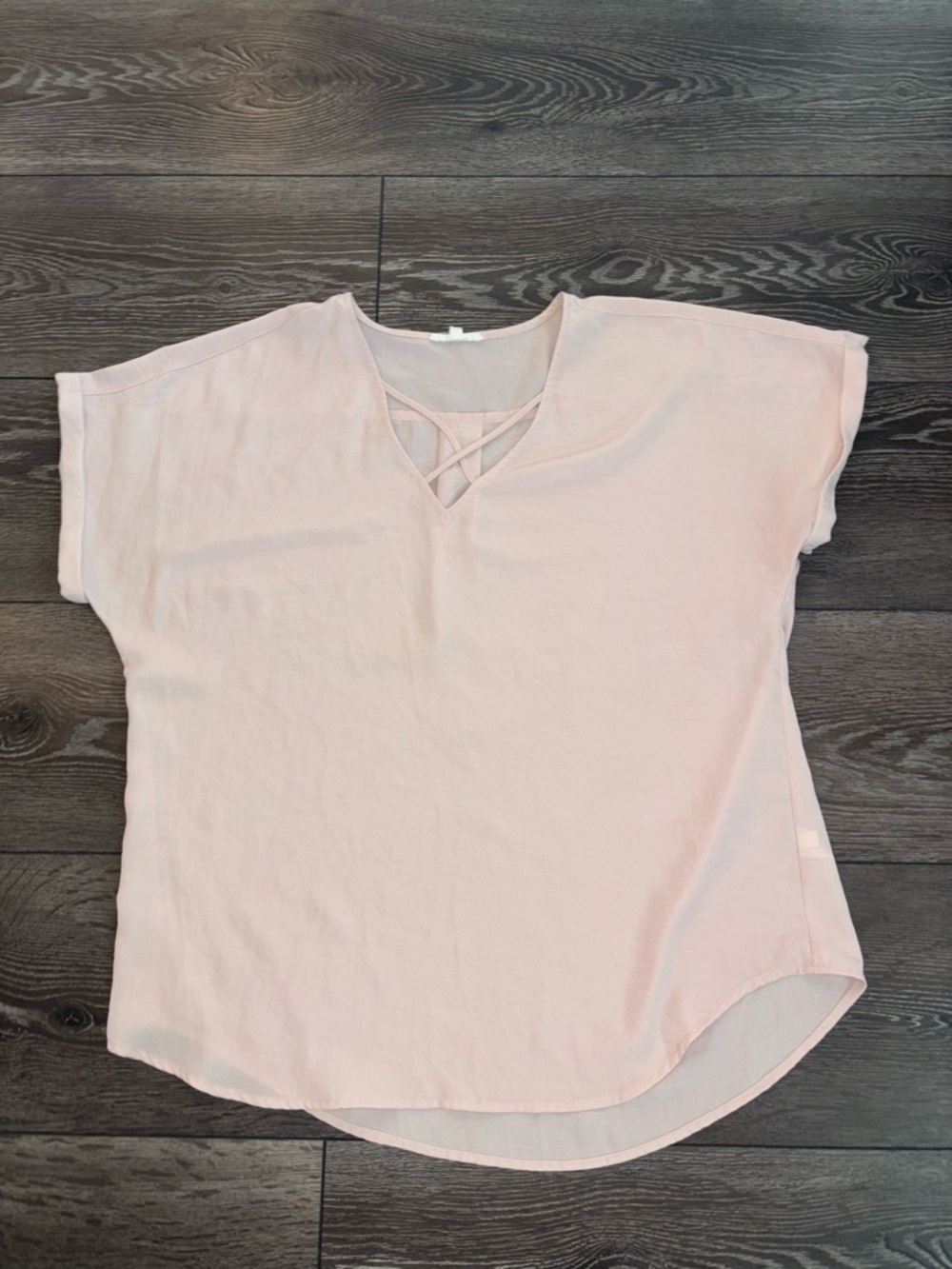 Women's Large Maurices Light Pink Crisscross V-Neck Short Sleeve Top
